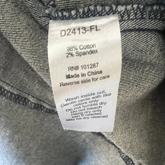 Alexia Admor Sleeveless Denim Mini Dress With Floral Appliqué Size 6 - Picture 5 of 5